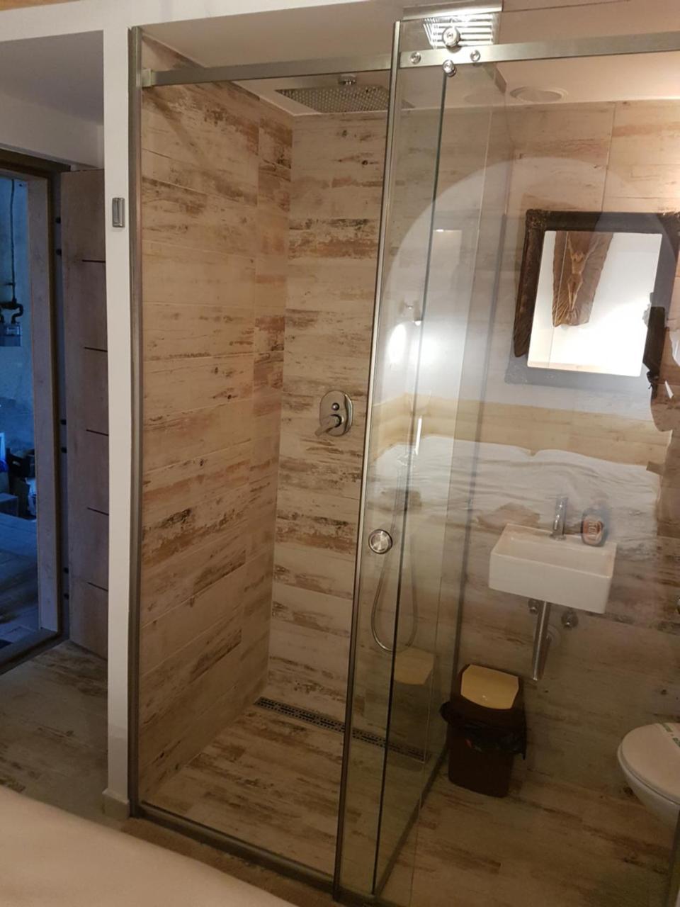 Luky13 Lägenhet Braşov Exteriör bild